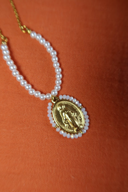Collier Ave Maria - Blanc