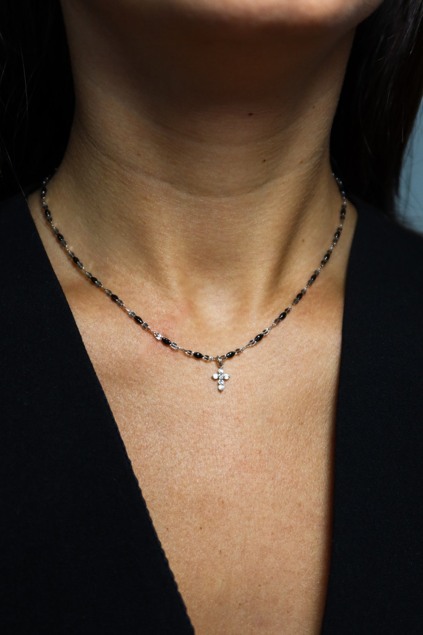 Collier Ora